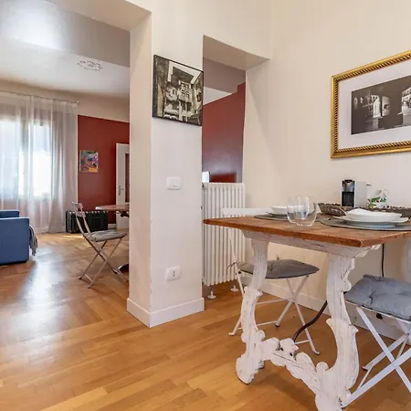 Apartment Residenza Riviera 11 *
