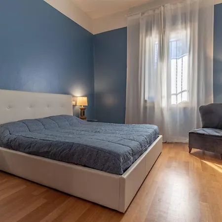 Residenza Riviera 11 * Padua